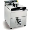 Image de Buffalo -Friteuse à induction Buffalo - Acier inoxydable facile à nettoyer, contrôle de la température, manche de panier isolant, 3 kW, 7,5 L, CP793