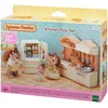 Image de SYLVANIAN FAMILIES - La Ville - La Cuisine Aménagée - 5341 - Meubles et Accessoires Poupée - Mini Poupées & Le Village - Le Semi Lit Double - 5019 - Meubles et Accessoires Poupée - Mini Poupées