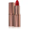 Image de Charlotte Tilbury K.I.S.S.I.N.G Rouge à lèvres crémeux au fini satiné teinte So Red 3.5 g