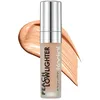 Image de Rodial Peach Lowlighter 5,5 ml - Correcteur de Couleur Liquide Soyeux et Non Scintillant - Formule Hydratante à l'Acide Hyaluronique, Vitamine E et Caféine - Rehausseur de Teint Chauffant
