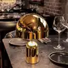 Image de Tom Dixon Bell Lampe de table sans fil, LED, BEPO01GOUN,