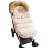 Image de NOUKIE'S - Chancelière déperlante Rose - Coupe-vent - Doublure chaude pour l'hiver - Bébé - Compatible poussette et siège auto - 6 à 36 mois - Motif Hérissons - Anti-dérapant - 80x50 cm
