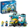Image de LEGO 60362 City La Station de Lavage, Jouet pour Enfants Dès 6 Ans, Garçons, Filles, Set avec Brosses à Laver Rotatives, Voiture et 2 Minifigurines, Petite Idée Cadeau