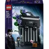 Image de 76787 LEGO® Wednesday Sac à dos; jeu fantastique avec la main glacée, un violoncelle et une décoration de chambre gothique; cadeau danniversaire
