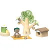 Image de Hape - Jouet Poupée Fille & Garçon - Coffret Pique-Nique des Abeilles Petite Poupée en Bois - Jeu Libre pour l'Imagination & la Créativité - Apprend la Faune & la Flore - Matériaux Durables 14 Pièces