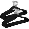 Image de SONGMICS Lot de 30 Cintres Velours Adulte, Longueur 41,5 cm, Fins, Grande Capacité de Charge, avec Crochets Pivotants à 360°, pour Manteaux, Chemises, Noir et Argent CRF26BK