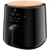 Image de Electrolux Friteuse à Air Series 700 EAF5B, Frire, Griller ou Cuire, Cuisinez des plats frits plus sains, Design compact, Surface antiadhésive, Compatible lave-vaisselle, 5 Litres, 1500 W, Noir
