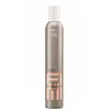 Image de Wella Professionals - Fixateur naturel et volumateur à tenue légère Mousse fixante 300 ml female