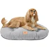 Image de Ferplast Coussin pour Chien de Taille Moyenne, Panier pour Chat, Tissu bouclé synthétique Lavable, Rembourrage Moelleux, 65 x 42 x 4 cm. Gris