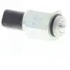 Image de FACET Contacteur de feu de recul pour FORD: Mondeo, S-Max, Cougar, Focus, Connect, C-Max, Galaxy & JAGUAR: X-Type & VOLVO: V50, V70, S40 (Ref: 7.6242)