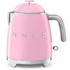 Image de Smeg, Petite Bouilloire Électrique KLF05PKEU 0,8 L, Filtre Inox, Arrêt Automatique de Sécurité, Indicateur de Niveau d'Eau, Base Antidérapante et Range Cordon Intégré, Puissance 1400W, Rose