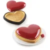 Image de silikomart | Kit Tarte Mon Amour, Set de gâteaux en forme de coeur avec anneau microperforé + moule décoratif, TPLUS Anneau 200x190mm h20mm, Moule en silicone 188x158mm h26mm, Made in Italy