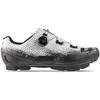 Image de Gaerne Lampo Chaussures de VTT Haute Performance avec Semelle Rigide, adhérence Durable, Tige Respirante et Fermeture de précision pour Les Cyclistes XC et Trail