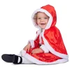 Image de Mom Monada De Noël Habillée En Ailes Et Capuche