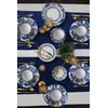 Image de Élégant service à dîner 24 pièces, en céramique bleue et blanche, antibactérien, facile à nettoyer, résistant aux chocs thermiques, passe au lave-vaisselle et au micro-ondes