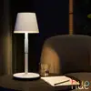 Image de Philips Hue White & Color Ambiance Go Lampe de table sans fil LED, 8719514404571,