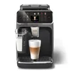 Image de PHILIPS Expresso broyeur Série 5500   20 Boissons Chaudes et Glacées, Carafe LatteGo facile à nettoyer, 40% plus silencieux grâce à SilentBrew, QuickStart, Machine à café grain Noir/Argent(EP5544/50)