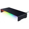 Image de Razer Monitor Stand Chroma - Support de Moniteur en Aluminium avec hub USB-C à 4 Voies avec Chroma RGB (50cm x 21cm x 7.85cm, Construction Robuste, capacité de Charge de 20 kg) Noir