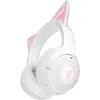 Image de Razer Kraken Kitty V2 BT - Casque sans Fil Bluetooth RGB avec Kitty Ears pour Le Jeu et Le Streaming (325g, Haut-parleurs Triforce 40mm, Bluetooth 5.2, micros antibruit, autonomie de 40 Heures) Blanc
