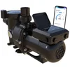 Image de Zodiac E30 iQ 100, pompe de filtration à vitesse variable économe et recommandée pour les piscines jusqu'à 80 m3. Elle utilise peu d'énergie, silencieuse (-12dB) et peut être contrôlée par une app.