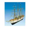 Image de Maquette de bateau en bois : Mercator