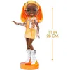 Image de Rainbow High S23 Fashion Doll - Poupée 27 cm Michelle St Charles (Orange Fluo) - 1 tenue 1 paire de chaussures et des accessoires
