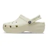 Image de Crocs Femme Classic Platform Clog W Sabots, Bone, 36/37 EU