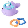 Image de Skip Hop Jouet de Bain Bébé - Lancer d'Anneaux Narval - Sans Phtalates - Développe la Coordination Oeil-Main & la Motricité Fine - Jeu Bain Bebe Flottant Collection Zoo Narval