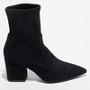 Image de Stuart Weitzman - Bottines en Velours de Cuir Vernell noires - Talon 7,5 cm 35
