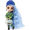 Image de Barbie Extra Mini Poupée N°3 (14 Cm) avec Ensemble Ã  Imprimé Ã moji, Socle Et Accessoires Dont Lunettes De Soleil Et Sac Ã  Main, Jouet pour Enfant, HGP65