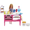 Image de Barbie Coffret Pâtisserie It Takes Two avec poupée Malibu et 18 Accessoires Dont pâte à Modeler 3 Couleurs et moules, Jouet Enfant, Dès 3 Ans, HJY19