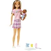 Image de Barbie Poupées et Accessoires, poupée Skipper (Cheveux Bicolores) avec Figurine de bébé et 5 Accessoires, Babysitters Inc. Playset, HJY32
