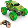 Image de Hot Wheels Monster Trucks Gunkster Véhicule télécommandé à l’échelle 1/15, Brille dans Le Noir, pneus Tout-Terrain, HTP15