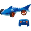 Image de Hot Wheels RC Shark Speeder à l'échelle 1:15, véhicule télécommandé Qui se Plie, Tourne et Glisse comme Une Machine mutante, Dispose de lumières et de Sons