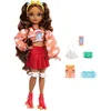 Image de Barbie Dream Besties Teresa Poupée articulée aux Cheveux Bruns pratiquant Le Roller, avec 9 Accessoires sur Le thème des Jeux vidéo, JFX98