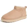 Image de UGG 1116109-SAN W CLASSIC ULTRA MINI Femme SAND EU 36