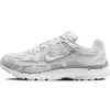 Image de Nike Sneaker WMNS P-6000, MTLC Summit WHT/White-Pure Platinum, FV6603-101, 38.5 EU (W 7.5 US)