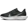 Image de Nike Pegasus Plus Chaussures de course sur route pour femme (FQ7261-002, noir/anthracite/blanc/platine pur), Noir/anthracite/blanc/platine pur, 39 EU