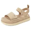 Image de UGG 1136783-SAN W GOLDENSTAR Femme SAND EU 39