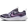 Image de Nike Cosmic Runner Laufschuh für Ältere Kinder Chaussure de Course, Dark Raisin Hydrangeas White Hot Fuchsia, 39 EU