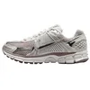 Image de Nike Chaussures de course Zoom Vomero 5 pour homme, Violet platine, 35.5 EU