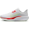 Image de Nike Femme Quest 6 Straßenlaufschuh für Damen Chaussure de Course, White Barely Volt LT Crimson Soft Yellow, 40 EU