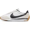 Image de Nike Femme Pacific Basket, White/Black/Platinum Tint/Safe, 42 EU