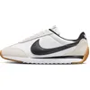 Image de Nike Femme Pacific Basket, White/Black/Platinum Tint/Safe, 36.5 EU