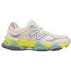 Image de New Balance 9060 Big Kids Chaussures, Multicolore, 7 Women/5.5 Men