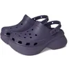 Image de Crocs Sabots classiques Bae pour femmes, chaussures à plateforme pour femmes, Bleu nuit, 39-40 EU