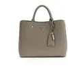 Image de GUESS MERIDIAN II GIRLFRIEND SATCHEL