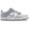Image de NIKE Chaussures Dunk Low (GS) Code IU7766-123 Gris, Gris et blanc., 36.5 EU