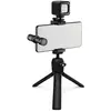 Image de RØDE Le kit Vlogger de RØDE est un kit complet de réalisation audiovisuelle mobile avec microphone de haute qualité, trépied, lumière LED et accessoires (édition USB-C pour smartphones avec USB-C)