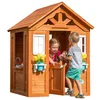 Image de Backyard Discovery Timberlake Maisonnette en Bois, Marron | Cabane de Jardin pour Enfants/avec Cuisine, Accessoires et Fenêtres - 118.6 x 106.7 x 140.5 cm / 2 à 10 Ans.